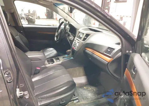 2013 Subaru Outback 3.6R Limited from USA, damaged, VIN 4S4BRDLC1D2272493